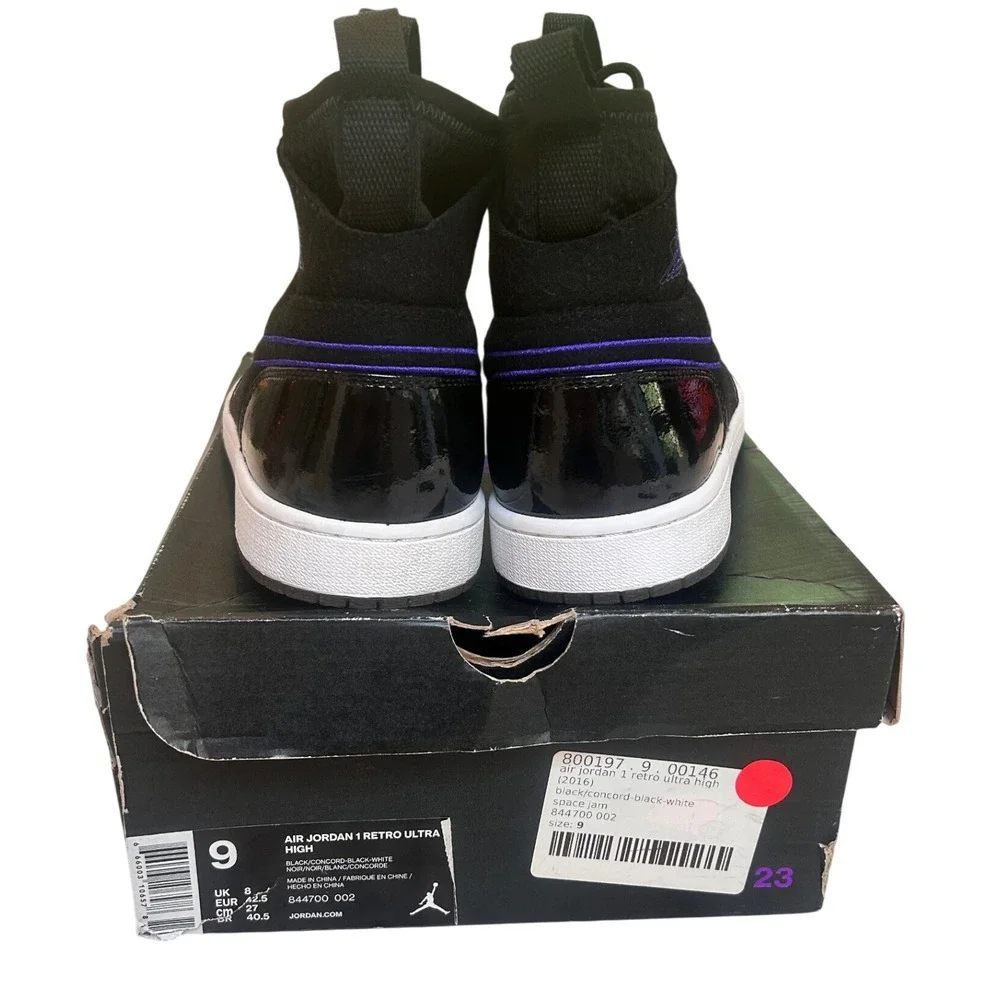 Air Jordan 1 Retro Ultra High 